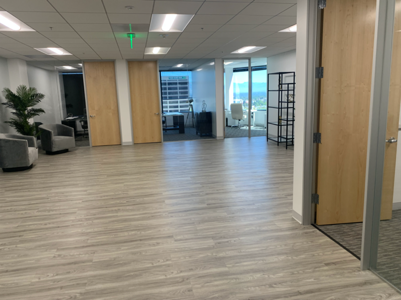 21700 Oxnard St - Photo 2 of 16