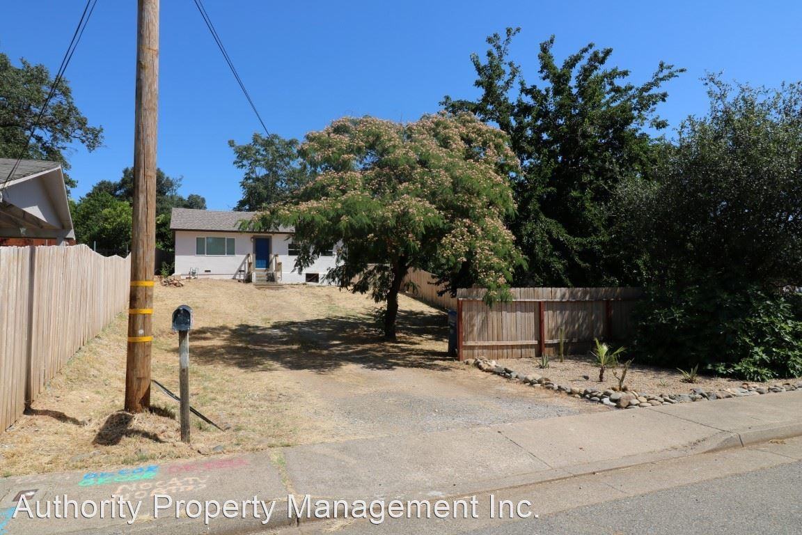 1840 Laurel Ave - Photo 3 of 27