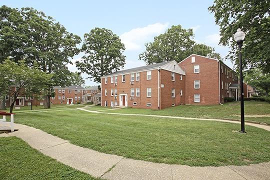 Oak Grove Apartments and Townhomes 303 Mt Holly St, Baltimore, MD