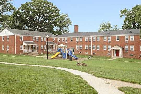 Oak Grove Apartments and Townhomes 303 Mt Holly St, Baltimore, MD