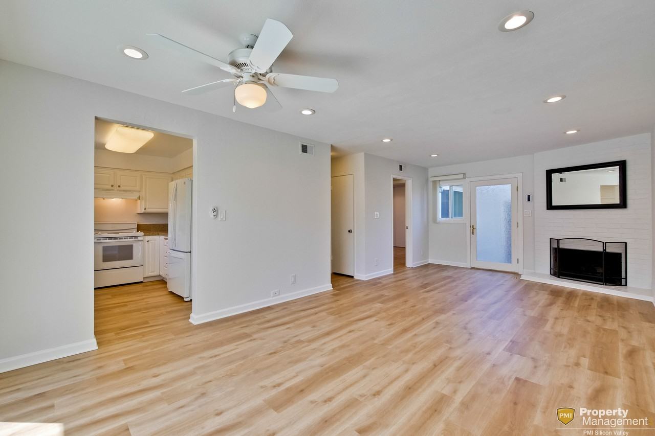 437 Poppy Pl - Photo 3 of 50