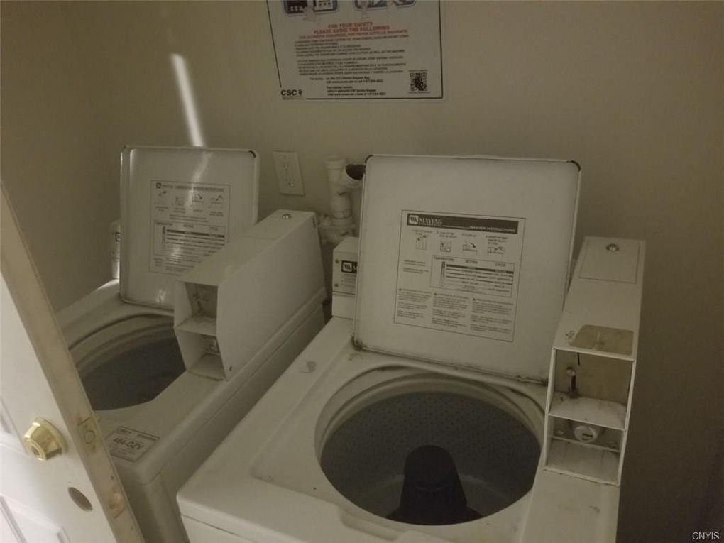 127 South Ave - Photo 3 of 4