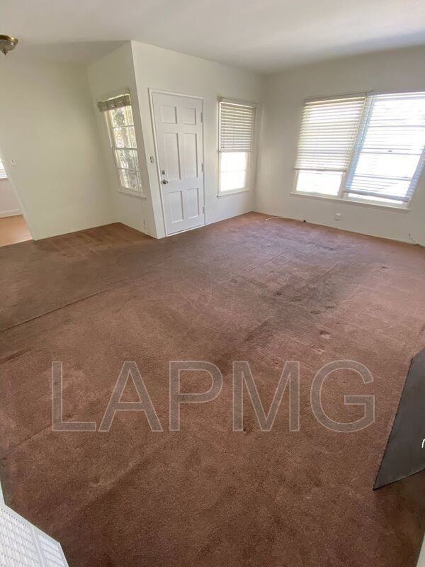 2172 E Harding St - Photo 2 of 11