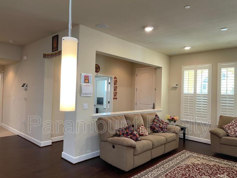 3361 Central Pkwy - Photo 3 of 18
