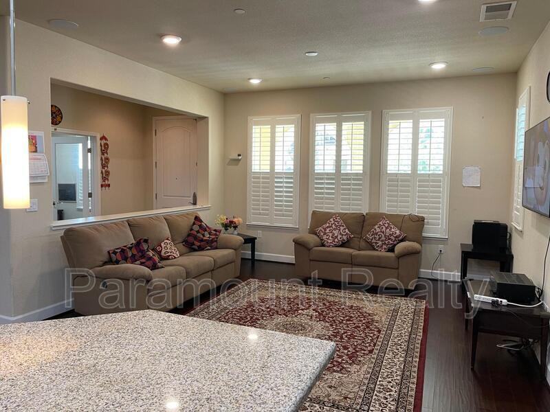 3361 Central Pkwy - Photo 4 of 18