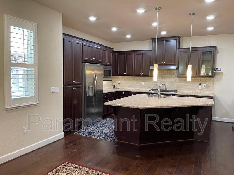 3361 Central Pkwy - Photo 6 of 18
