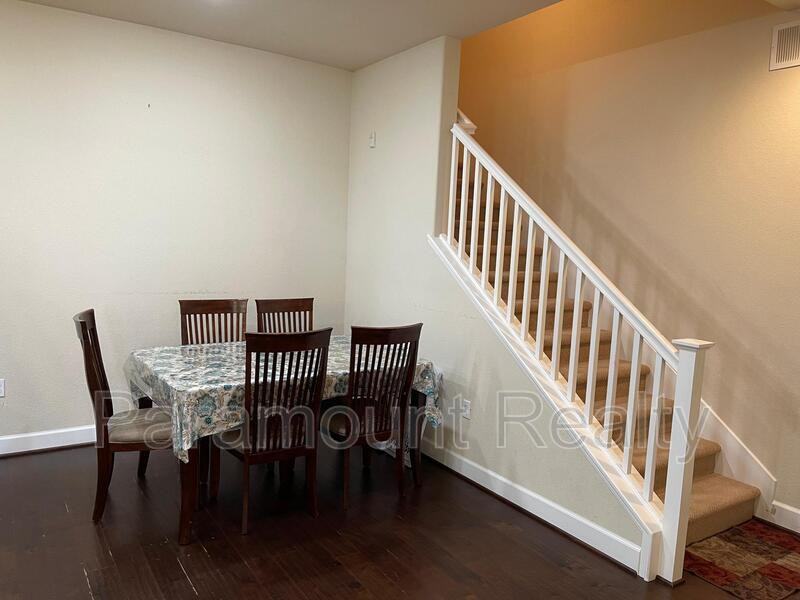 3361 Central Pkwy - Photo 7 of 18