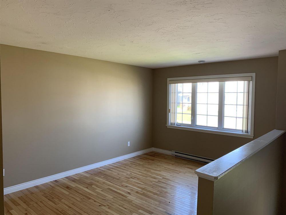 180 Lonsdale Dr - Photo 2 of 13