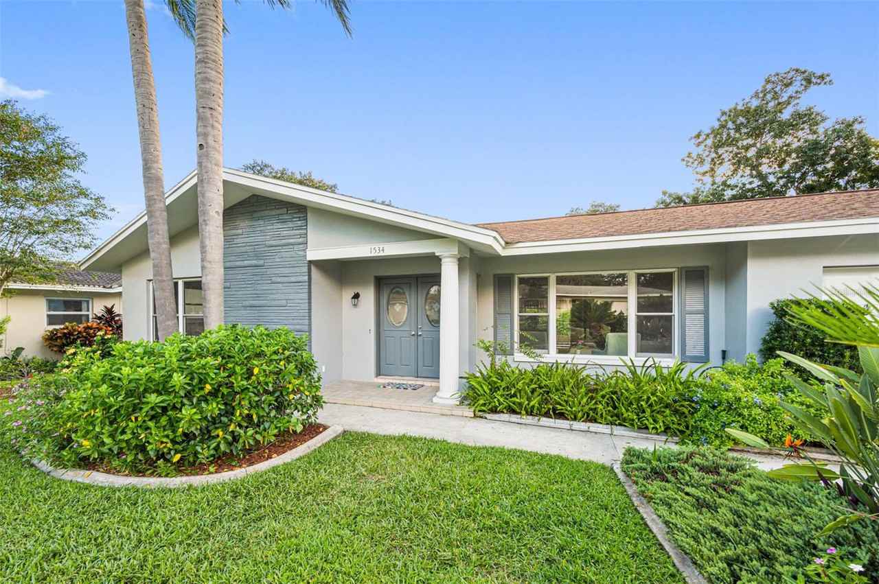 1534 High Bluff Drive - Photo 2 of 38