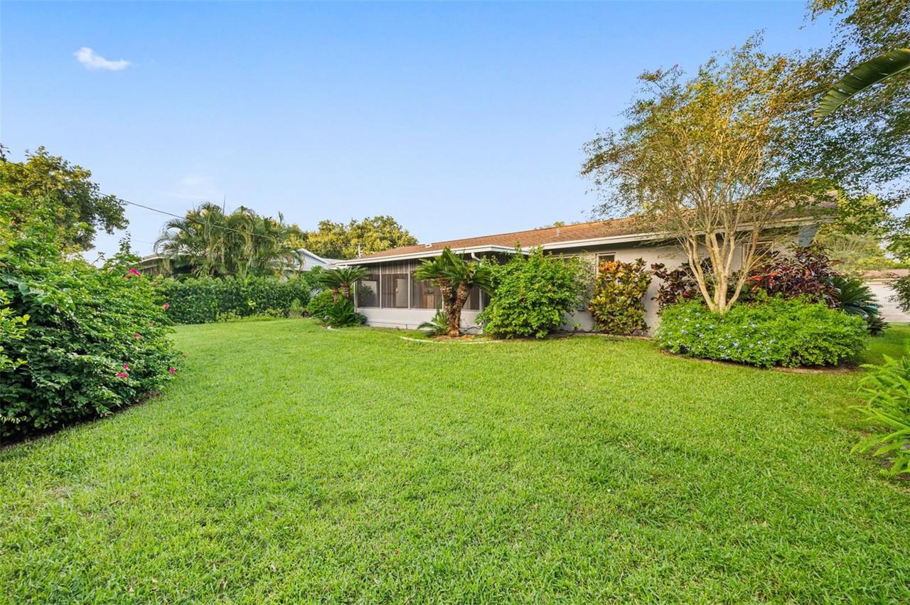 1534 High Bluff Drive - Photo 3 of 38