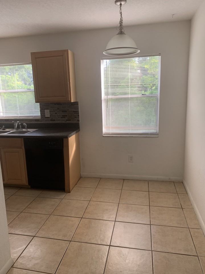 1775 Wentwood Ave #1775 - Photo 3 of 19