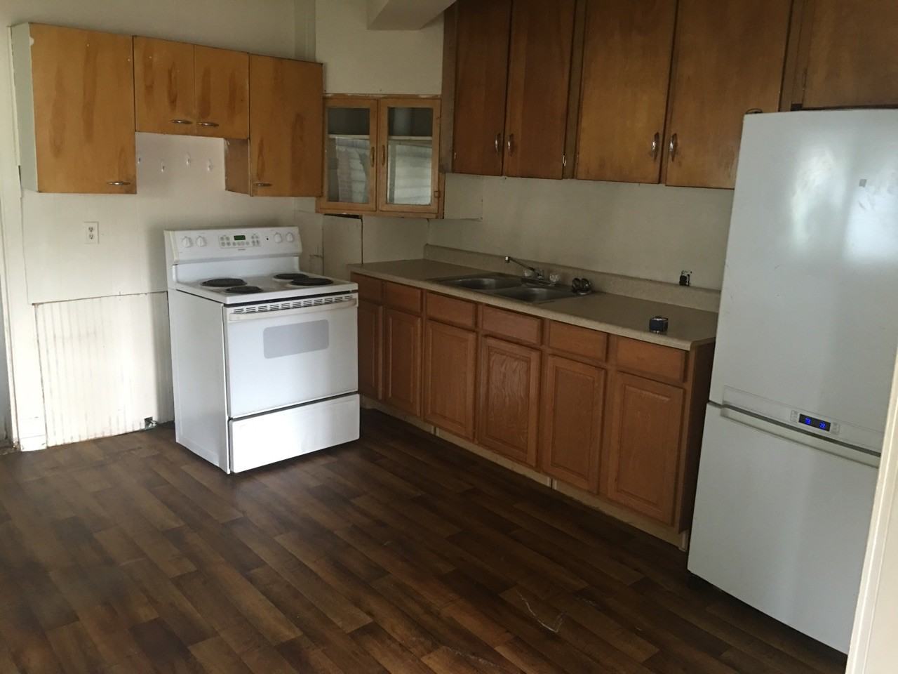 25 Potomac St #1 - Photo 3 of 18