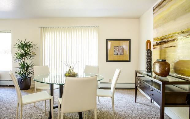 854 MacArthur Avenue #A - Photo 7 of 14