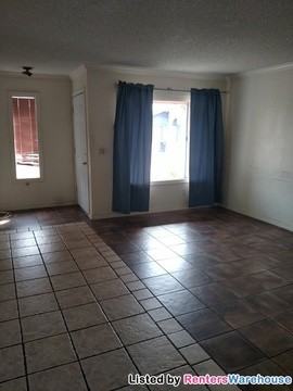 2428 E Irwin Cir - Photo 2 of 13