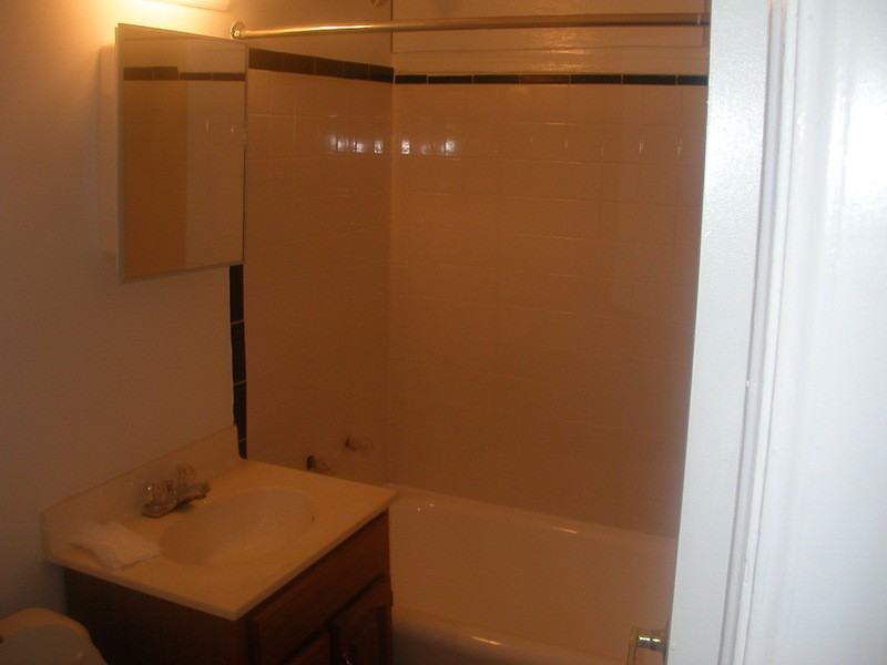 5826 Colorado Ave Nw - Photo 4 of 15