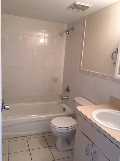 0000 Sw 7th St - Photo 4 of 9