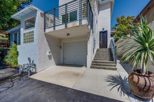 featured image of 2611 Hyperion Ave