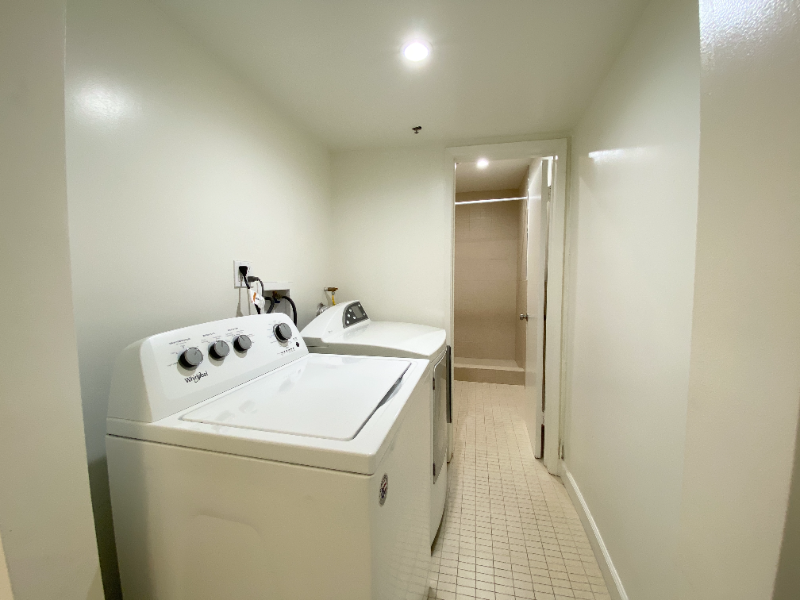 3202 Santa Monica Boulevard - Photo 6 of 14