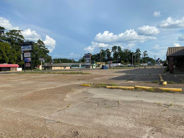 1502 S 5th St #1 - Photo 4 of 12