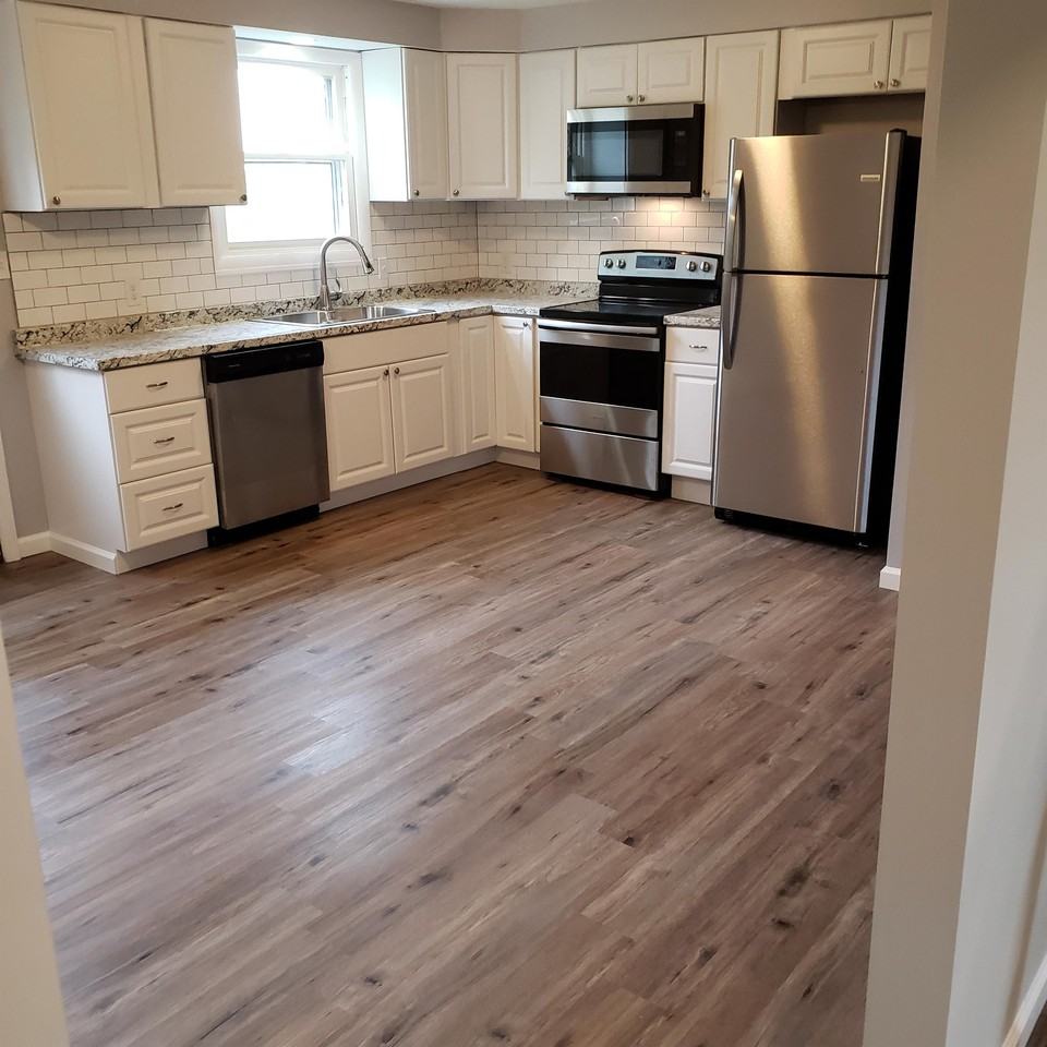 605 Big Mount Rd #605 - Photo 3 of 23