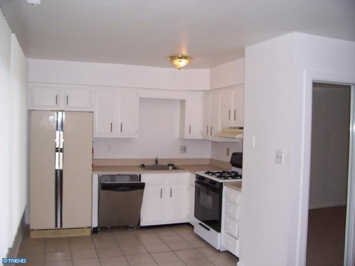 52 Hopewell Ln - Photo 2 of 16