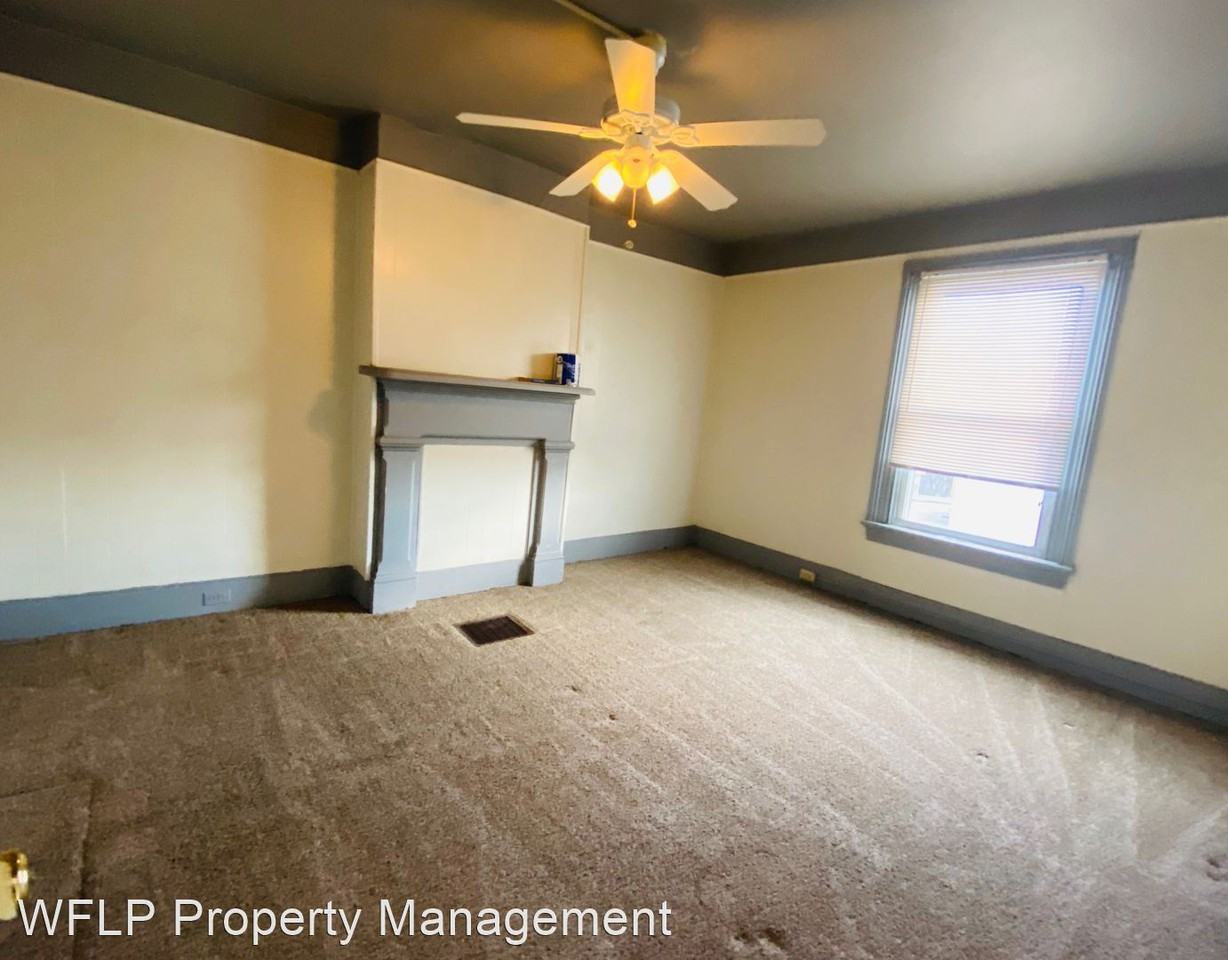 1157 Park Ave - Photo 3 of 11