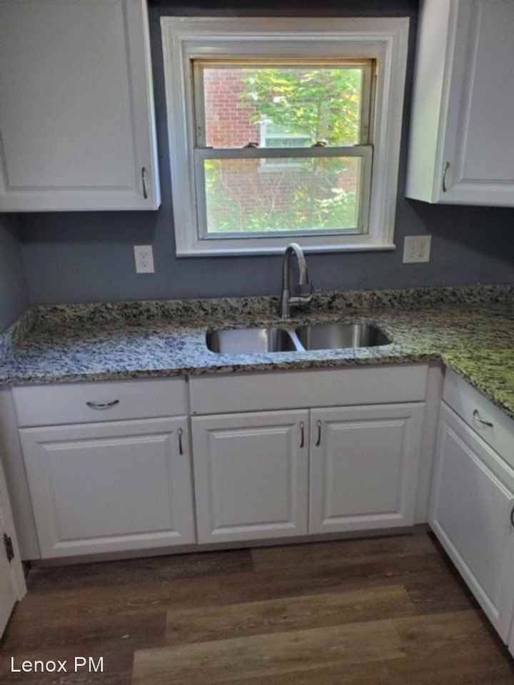 157 E Iroquois Rd - Photo 2 of 15