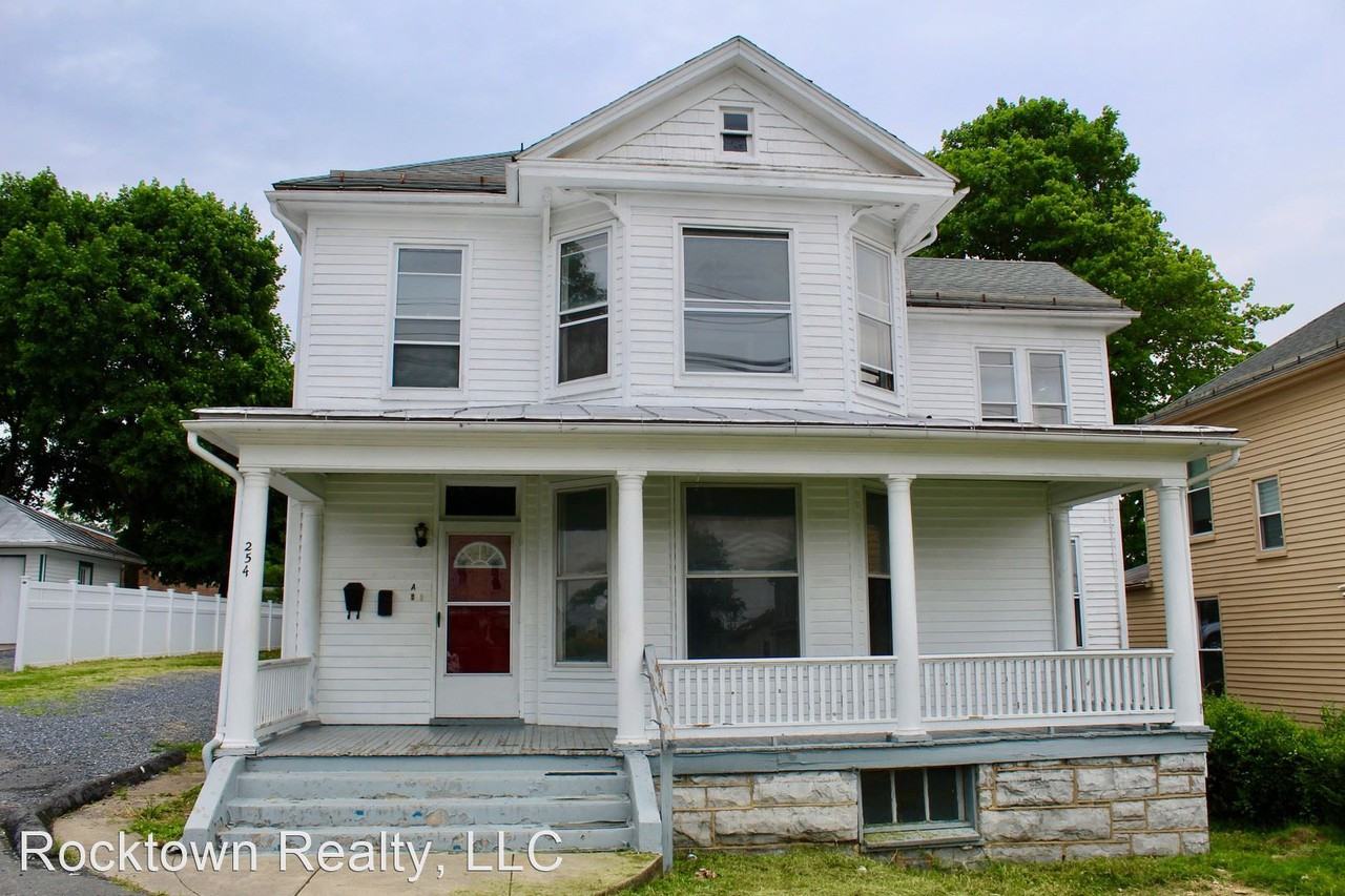 254 West Market Street Apartments 254 W Market St, Harrisonburg, VA