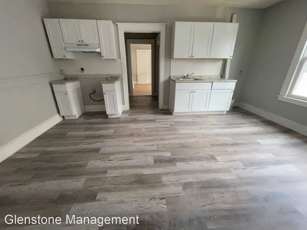 241 Westland St - Photo 3 of 13