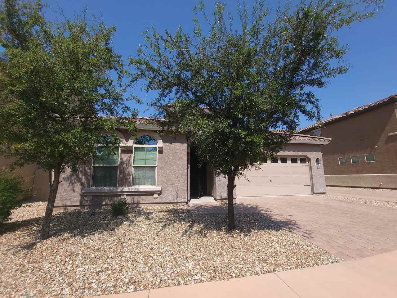 3234 W Florimond Rd - Photo 2 of 16