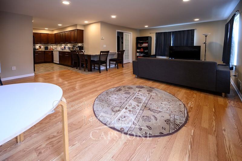 12 Colgate Dr - Photo 2 of 17