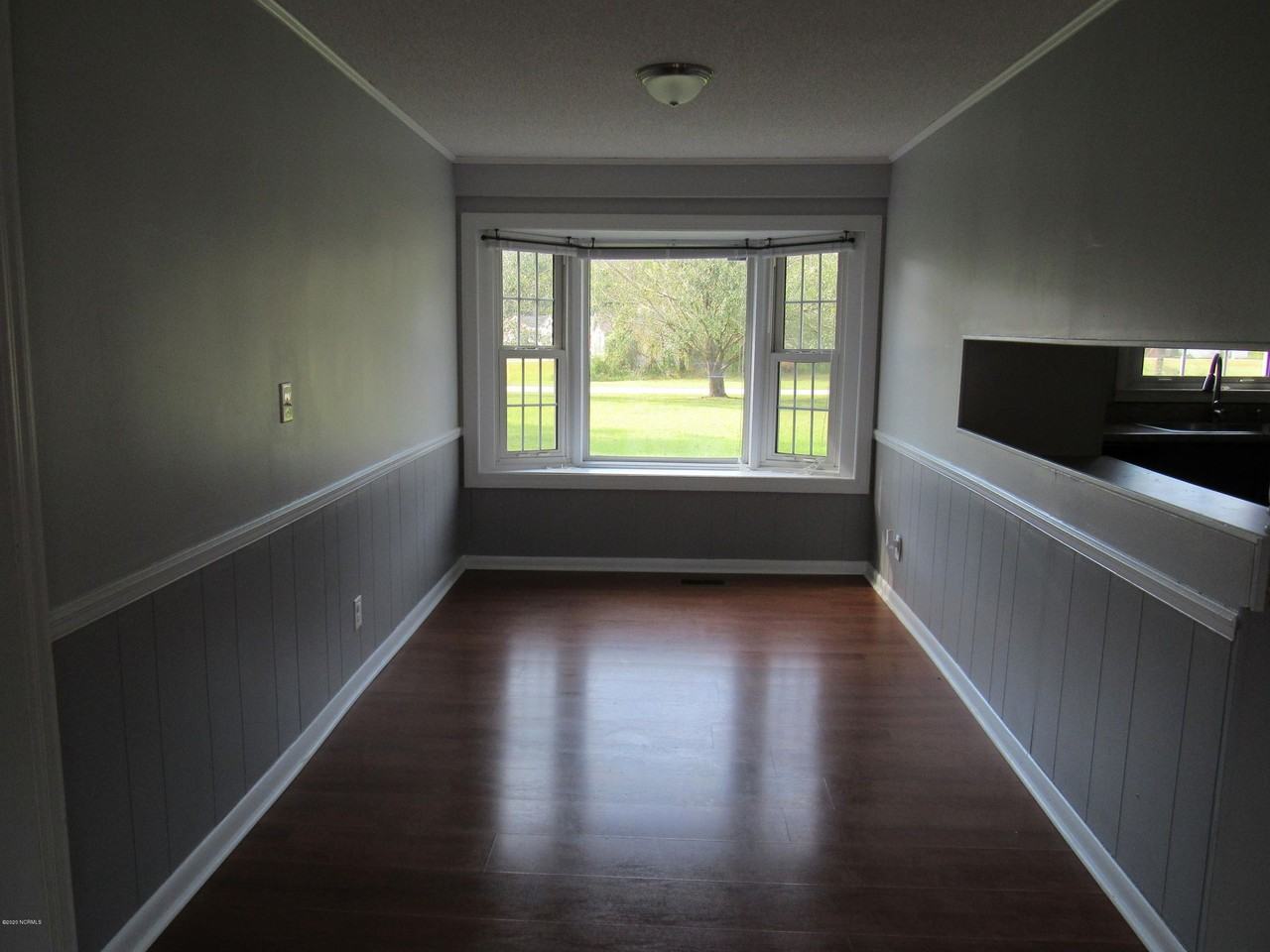 2894 Dawson Cabin Road - Photo 2 of 4