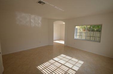 10331 Sw 18th St - Photo 3 of 8