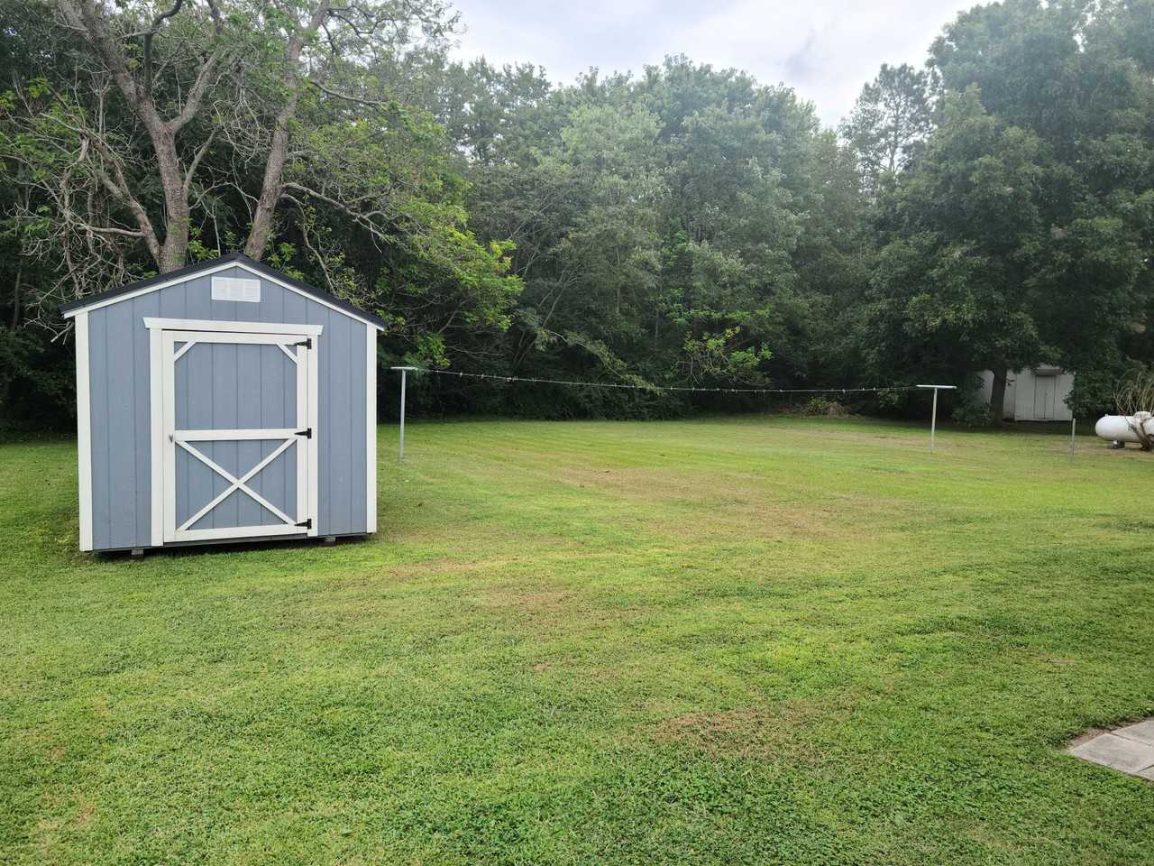 330 Sales Exchange St - Photo 2 of 12