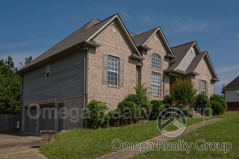 775 Ridgefield Way - Photo 6 of 50