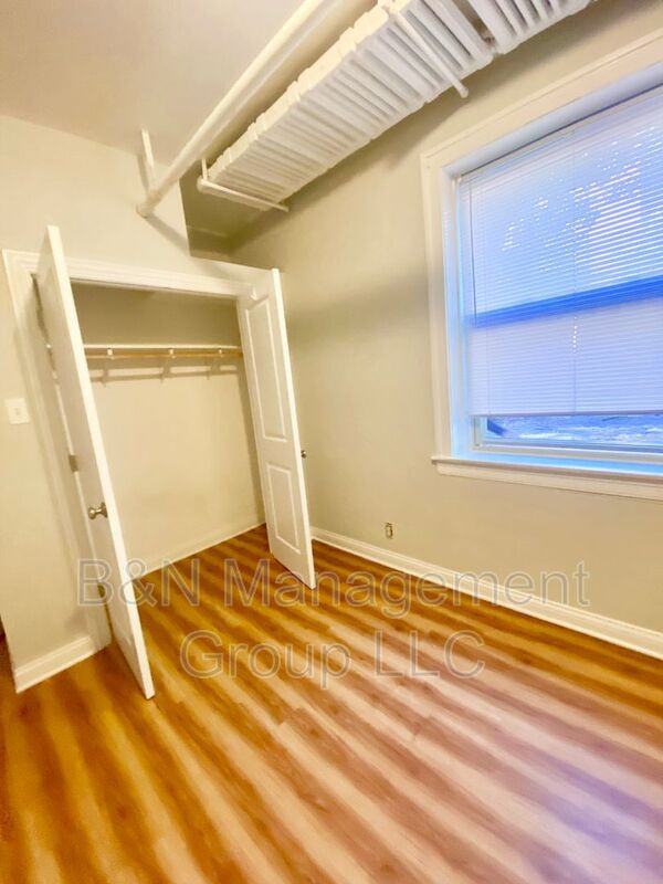 4899 N Hermitage Ave #GR - Photo 6 of 9