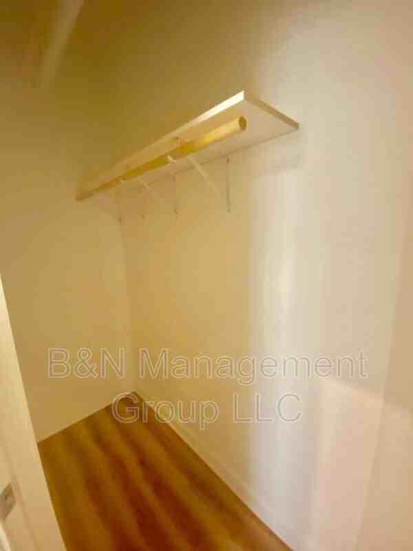 4899 N Hermitage Ave #GR - Photo 7 of 9