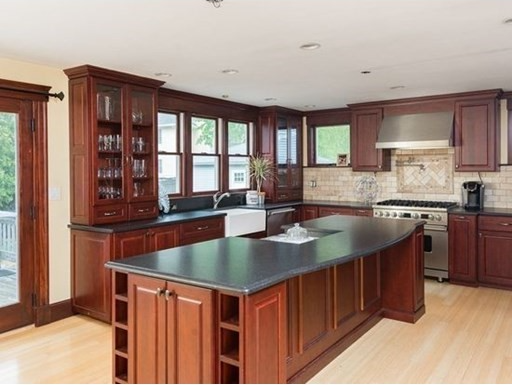 33 French St - Photo 2 of 16