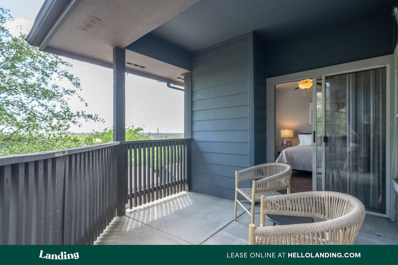 1835 Lockhill Selma Rd - Photo 2 of 18