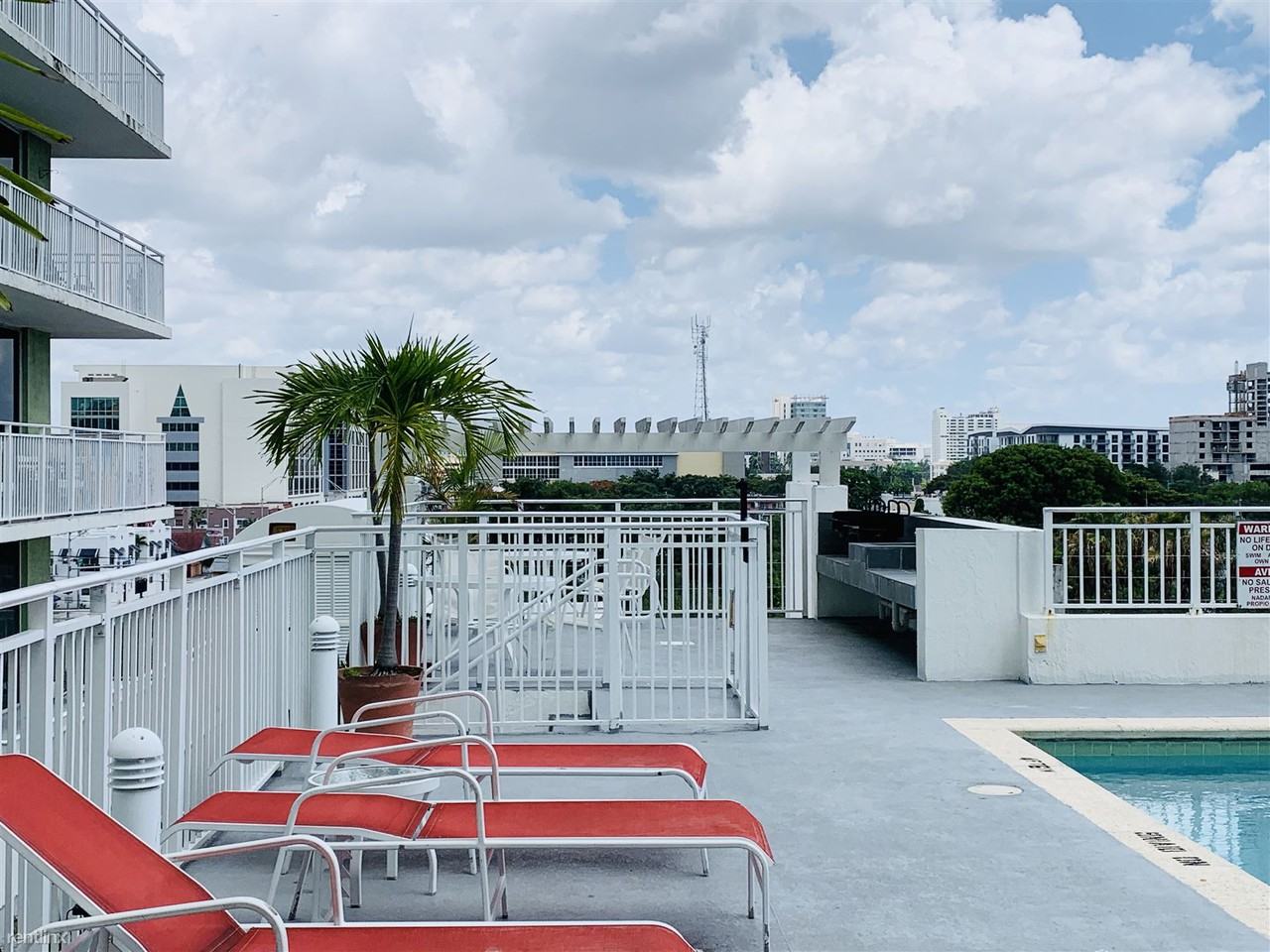 219 NW 12th Ave - Photo 3 of 4