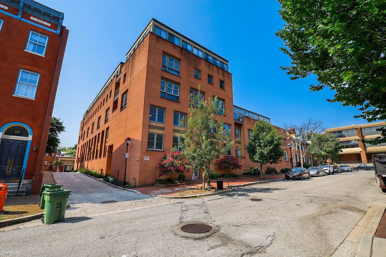 123 W Barre St Ph 3 - Photo 2 of 10