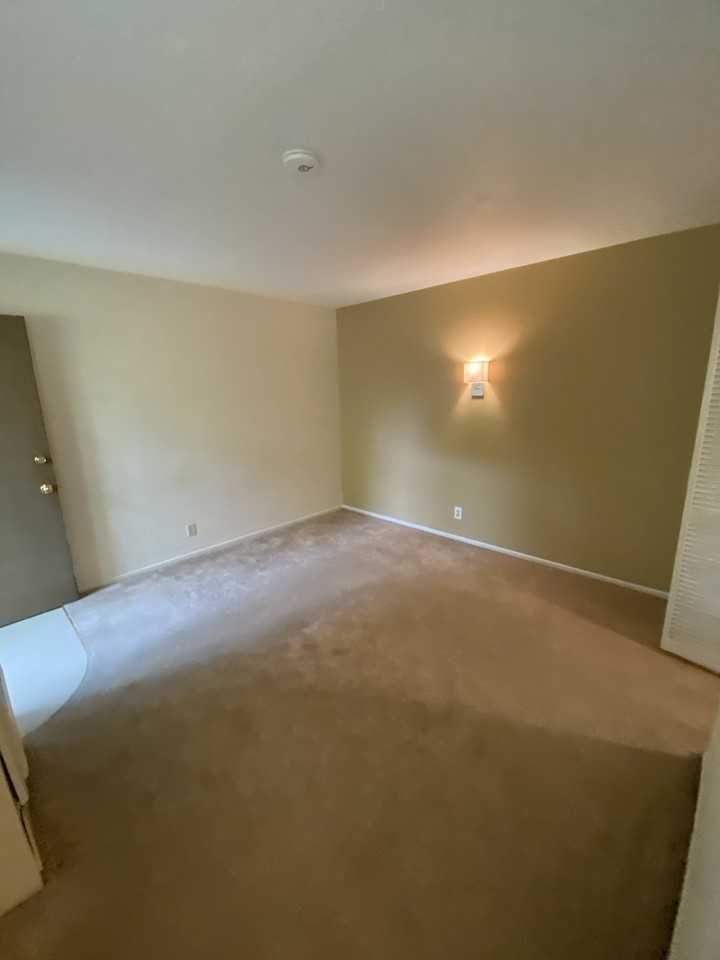 1804 T STREET - Photo 3 of 13