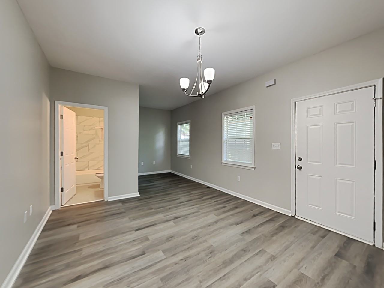 255 Farrington Ave Se #B - Photo 4 of 23