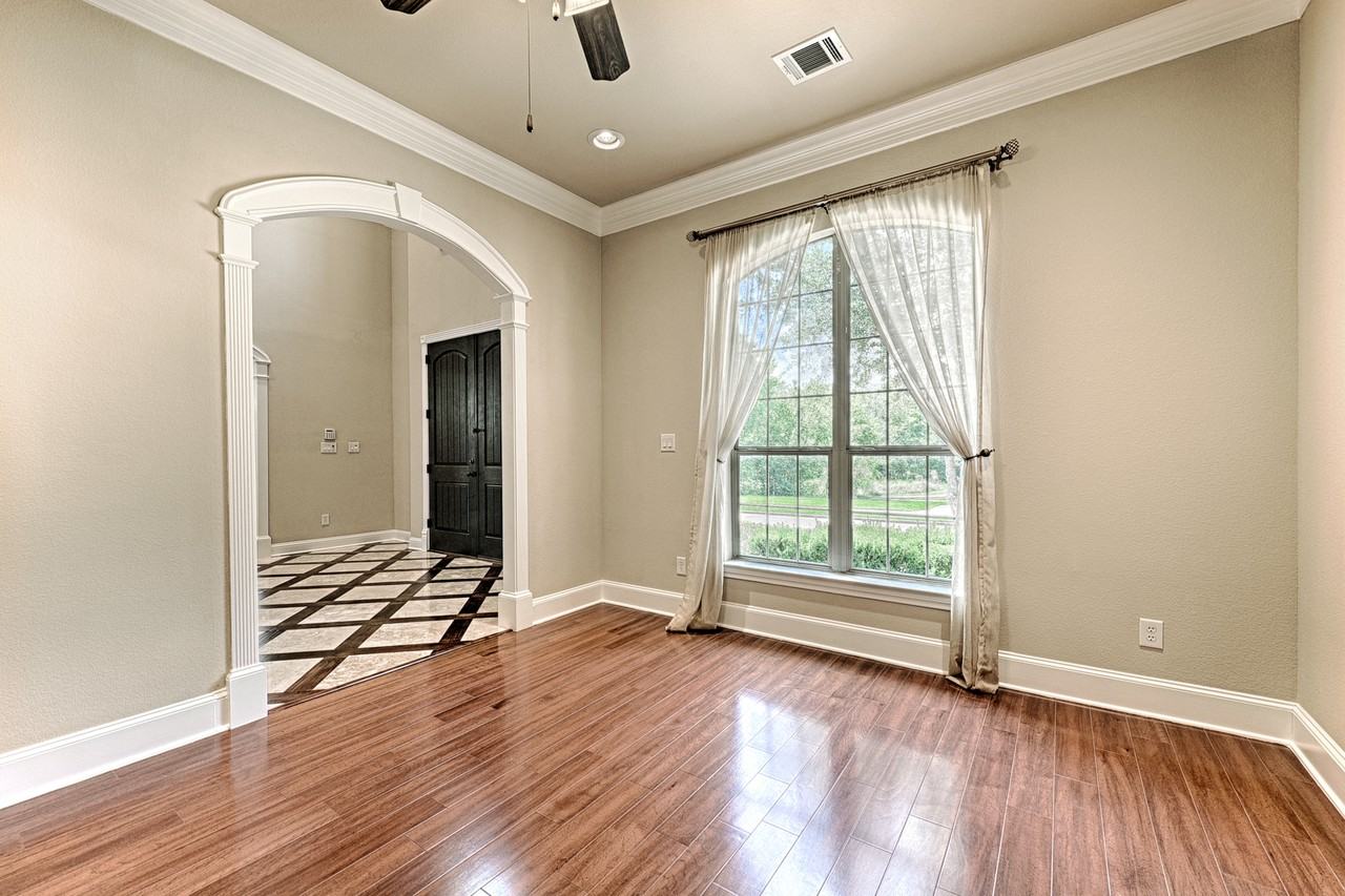 1628 Gladewater Drive - Photo 3 of 35