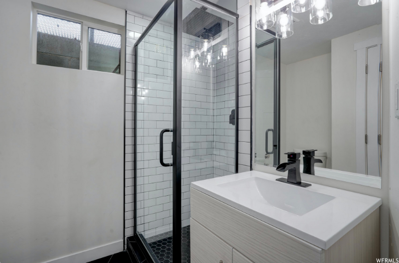 4084 Ws #B - Photo 3 of 12