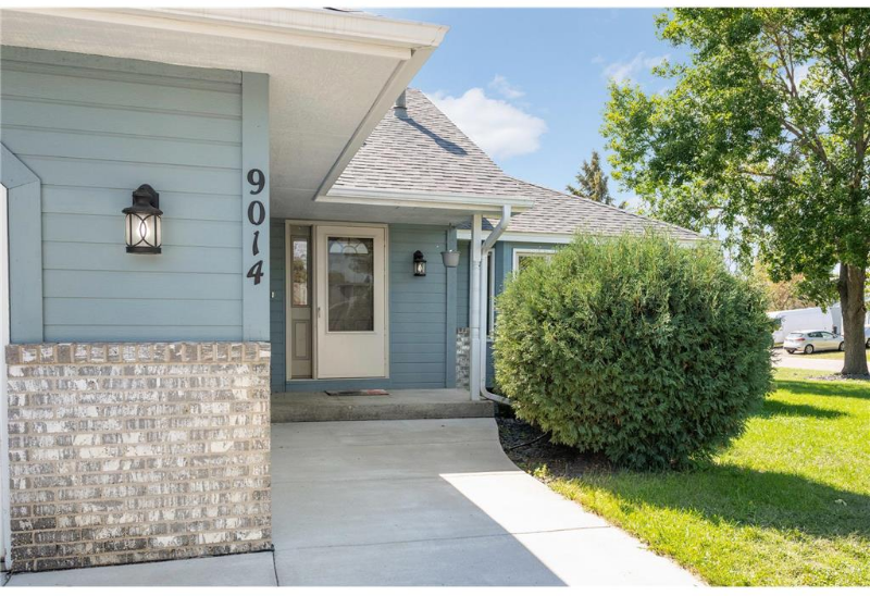 9014 Woodhall Cir - Photo 3 of 26