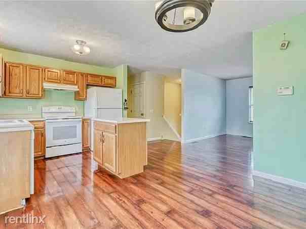 16 Fitzpatrick Trl - Photo 3 of 10