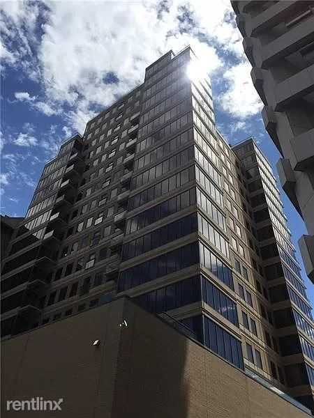 151 Fort Pitt Blvd #1406