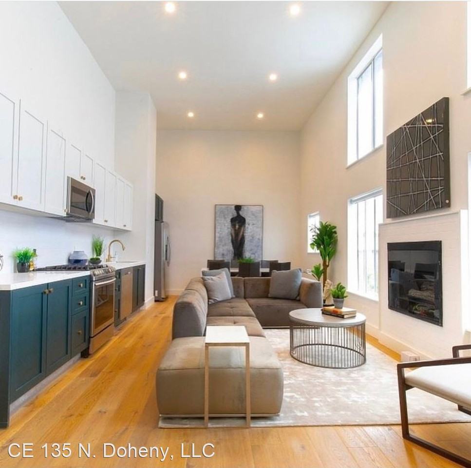 135 N. Doheny Drive - Photo 3 of 9