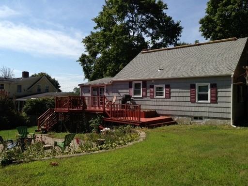 53 Powow St - Photo 2 of 24